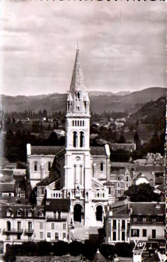 Cartes postales anciennes > CARTES POSTALES > carte postale ancienne > cartes-postales-ancienne.com Occitanie Hautes pyrenees Lourdes