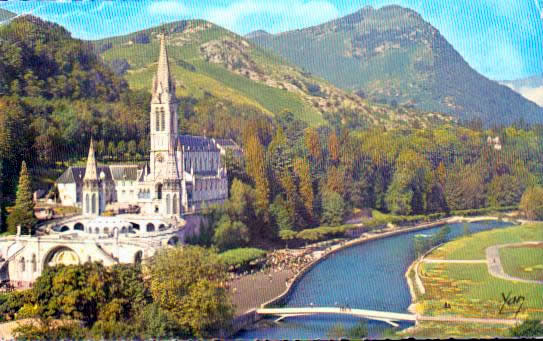 Cartes postales anciennes > CARTES POSTALES > carte postale ancienne > cartes-postales-ancienne.com Occitanie Hautes pyrenees Lourdes