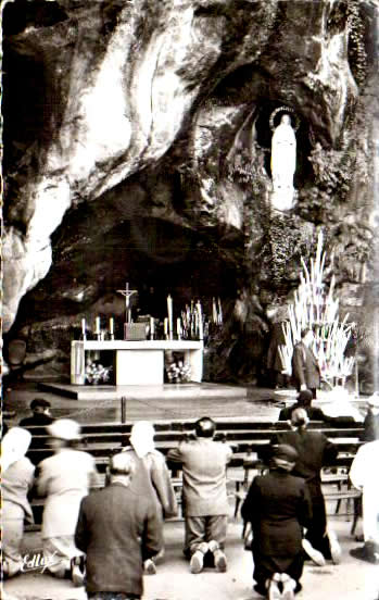 Cartes postales anciennes > CARTES POSTALES > carte postale ancienne > cartes-postales-ancienne.com Occitanie Hautes pyrenees Lourdes