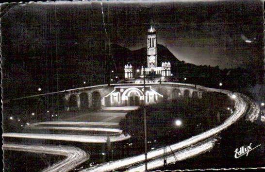 Cartes postales anciennes > CARTES POSTALES > carte postale ancienne > cartes-postales-ancienne.com Occitanie Hautes pyrenees Lourdes