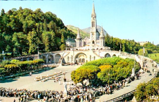 Cartes postales anciennes > CARTES POSTALES > carte postale ancienne > cartes-postales-ancienne.com Occitanie Hautes pyrenees Lourdes