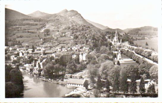 Cartes postales anciennes > CARTES POSTALES > carte postale ancienne > cartes-postales-ancienne.com Occitanie Hautes pyrenees Lourdes