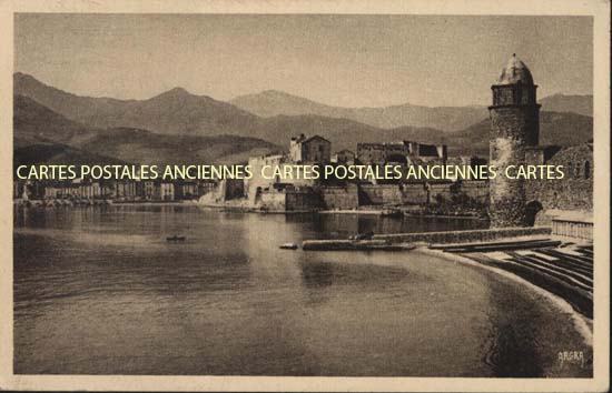 Cartes postales anciennes > CARTES POSTALES > carte postale ancienne > cartes-postales-ancienne.com Occitanie Pyrenees orientales Collioure