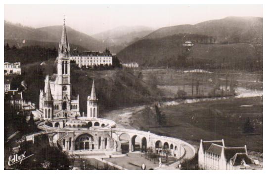 Cartes postales anciennes > CARTES POSTALES > carte postale ancienne > cartes-postales-ancienne.com Occitanie Hautes pyrenees Lourdes