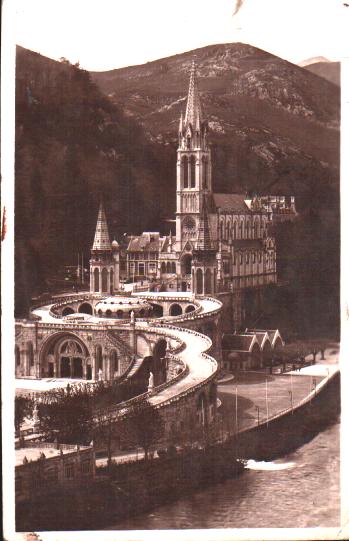 Cartes postales anciennes > CARTES POSTALES > carte postale ancienne > cartes-postales-ancienne.com Occitanie Hautes pyrenees Lourdes