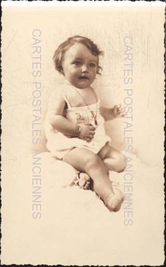 Cartes postales anciennes > CARTES POSTALES > carte postale ancienne > cartes-postales-ancienne.com Enfant bebe