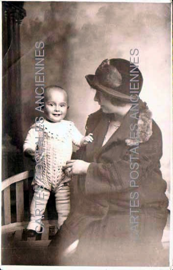 Cartes postales anciennes > CARTES POSTALES > carte postale ancienne > cartes-postales-ancienne.com Femme Femme et enfants