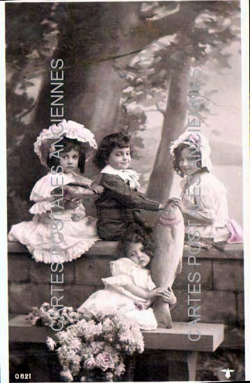 Cartes postales anciennes > CARTES POSTALES > carte postale ancienne > cartes-postales-ancienne.com Enfants Suite