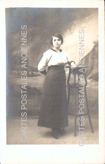 Cartes postales anciennes > CARTES POSTALES > carte postale ancienne > cartes-postales-ancienne.com Femme Femme et enfants